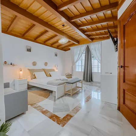 Pensionat El Mirador De La Consentida & Boutique *
